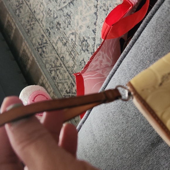 Coach Wristlet - Picture 4 of 5